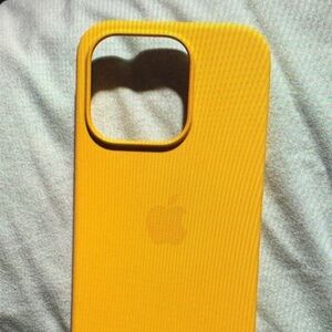 Case-Mate Yellow Silicone Phone Case